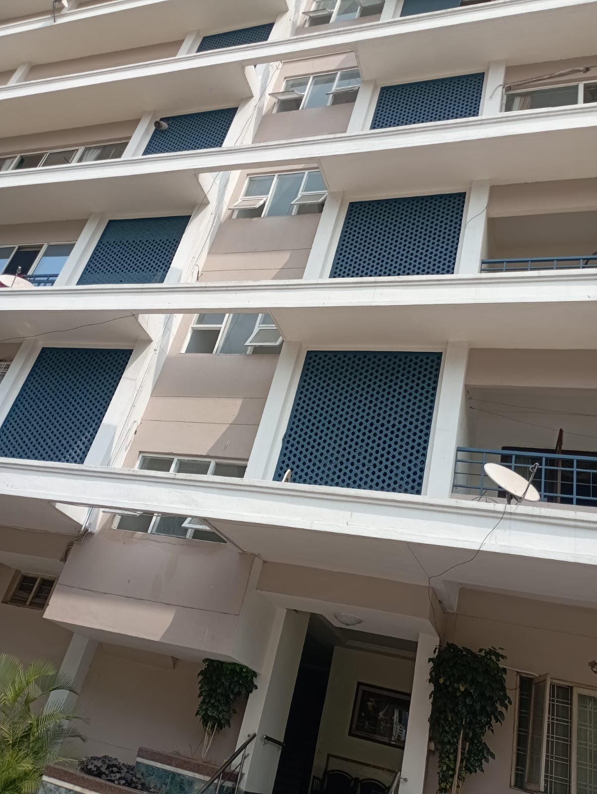 Entrance area of Asafjahi Towers